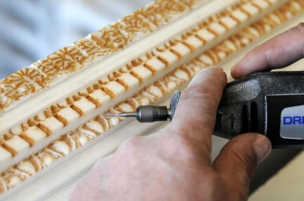 Artemis Tapna'nda 127 tane stun var. Stunlar, 18 metre yksekliinde, 2 metre apnda. Tapnak, 115 metre uzunluunda, 55 metre eninde. Benim yaptm da ise stunlar 18 santimetre, aplar ise 2 santimetre. Uzunluu 135, eni 67 santimetre. Yaptm eser 250 kilogram arlnda."