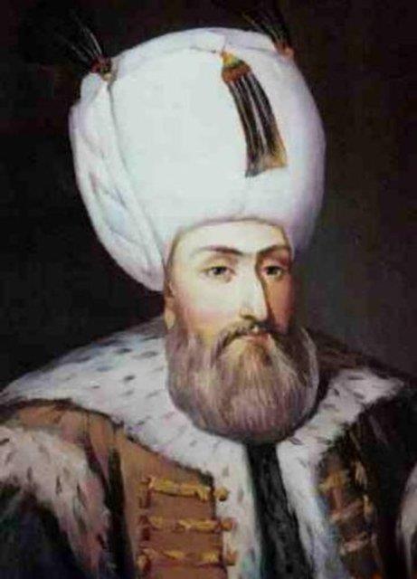 39-nc mezar ise Kanuni Sultan Sleyman Han'a aittir. Macaristan`n Zigetvar ehrindeki Macar-Trk Dostluk Park`nda Kanuni Sultan Sleyman Han'n temsili mezar mevcuttur.