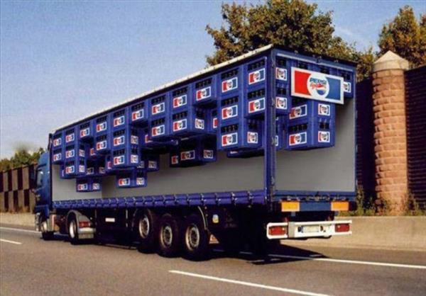 Fotoraflar Almanya'da, 2005 ylnda dzenlenen bir fuarda photoshop yardm ile oluturuldu...