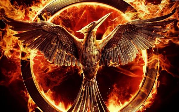 24. Alk Oyunlar: Alayc Ku ? Blm 2 / The Hunger Games: Mockingjay ? Part 2 (2015)  <br>Vizyon Tarihi: 20 Kasm 2015</br>