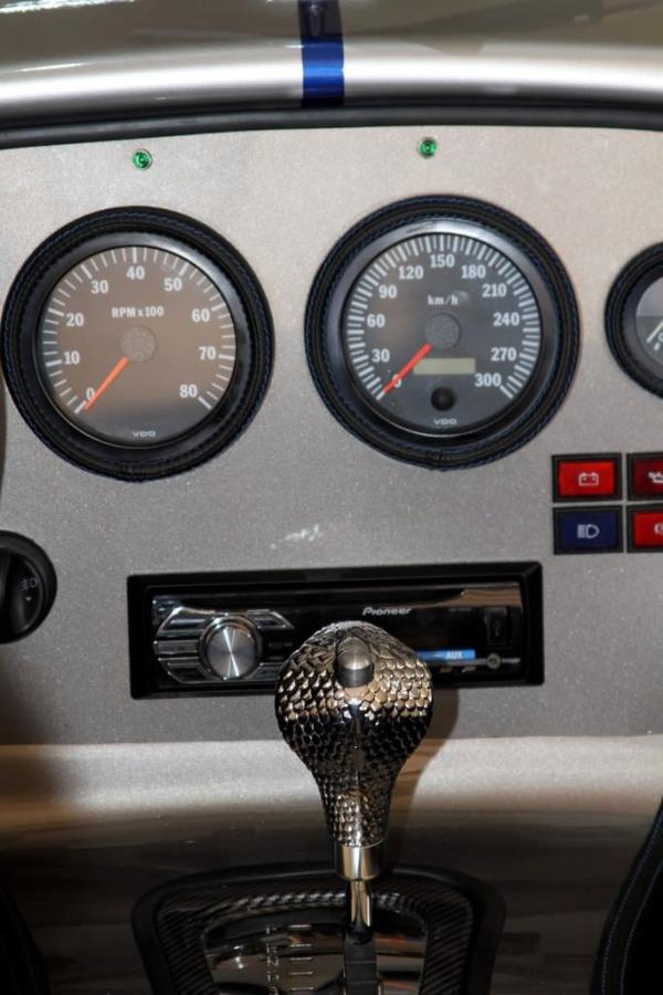 Gerekli evraklar tamamladktan sonra ruhsat ilemlerine balayacan ifade eden Kse, ' ama ilk nce kapal yerde test sr yapacam. Ankara'da belirli testlerinin yaplabilmesi iin emin olmam gerekiyor. imdilik evimin nndeki 100 metrelik alanda srebiliyorum.