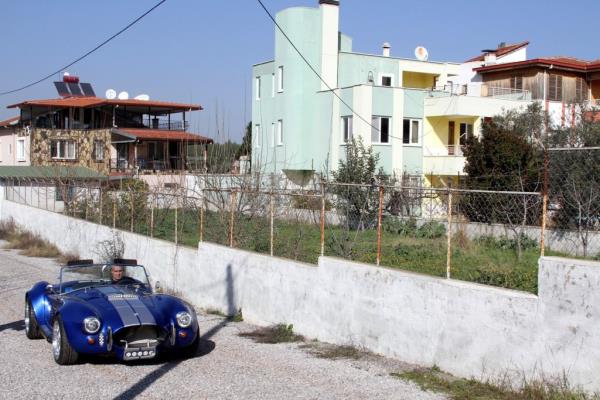 Kse, Cobra'nn tm turistler tarafndan bilindiini belirterek, turizmin hizmetinde de kullanlabileceini szlerine ekledi.