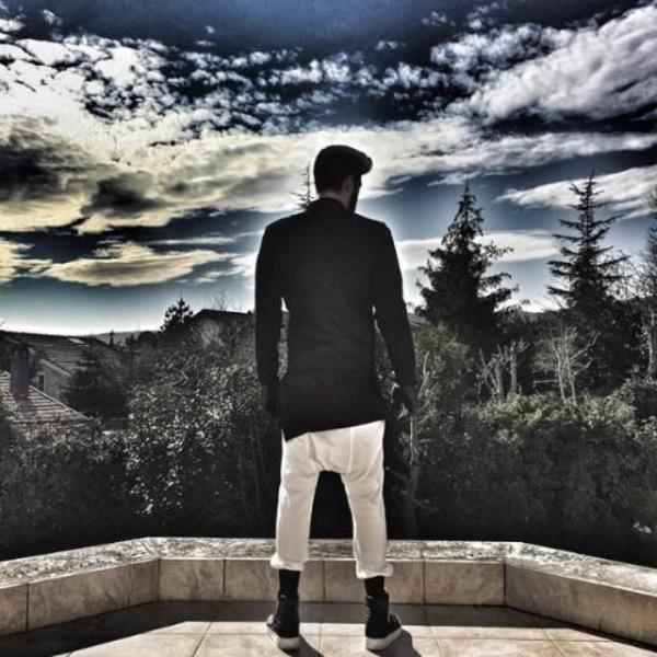 Daha ncede giydii kyafetlerle ilgi eken Tatlses'in bu paylamna yorum yad.