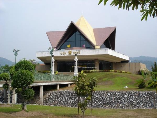 29. Chulachomklao Royal Military Academy (Tayland)