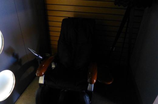 inde masaj koltuu bulunan zel odalar