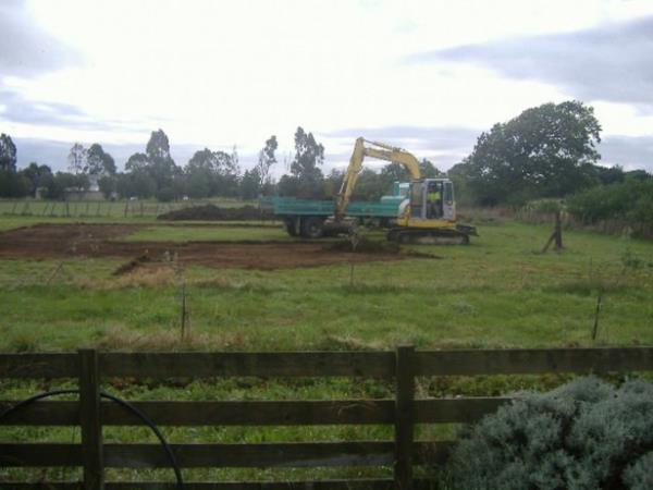 Ancak salad enerji tasarrufu ve uzun mrl olmas itibaryla uzun dnemde, bu evler daha ekenomik oluyor.