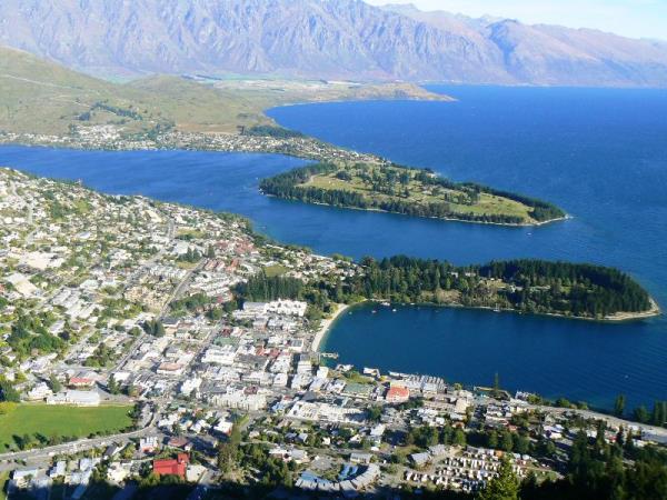 <br><b>6. Yeni Zelanda</b></br>  164.49 Ibs = 74.61 kg  <br>nerilen Kilo Kayb: 7.67 kg </br>