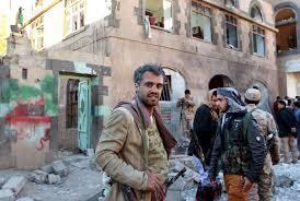 Zeydi tabana seslenen Hak Partisi'den siyasete atlan Bedreddin el-Husi'nin olu Hseyin Bedreddin el-Husi de babas gibi ran ve Lbnan'da ii okullarda eitim aldktan sonra, 1993-1997 yllar aras milletvekillii yapt.