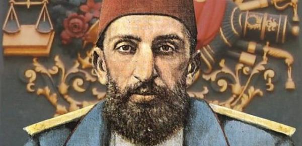 <br><b>Sultan II. Abdlhamid Han</b></br>  Sava yalnz snrlarda olmaz .Sava bir milletin topyekn atee girmesidir. Eer bu btnlk salanmamsa zafer tesadfi, yenilgi kaderdir.