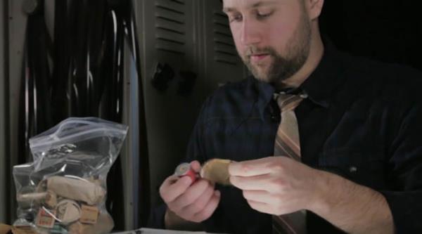 kinci Dnya Sava srasnda Amerikal bir asker tarafndan kaydedilen ve henz banyo edilmemi olan fotoraflar, dnem hakknda nemli grntler sunuyor.