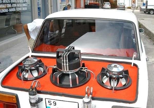 6. Stratosfere yayn yapmay salayan ses sistemi