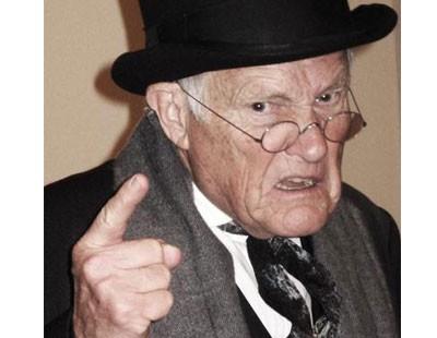 Kibar olmasa da herkese aklna geleni syleyebilmeyi bir hak olarak grmek