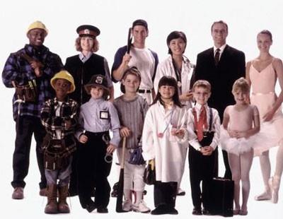 Polisin, doktorlarn, retmenlerin "ocuk gibi grndn" iddia etmek