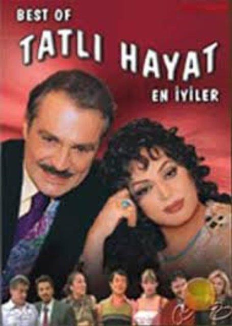 Tatl Hayat  <br>  Haluk Bilginer ve Trkan oray&#8217;n barollerini stlendii 2001 yapm komedi dizisi.