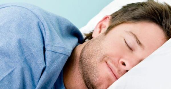 1915-1950 arasnda yaplan almalar ryalarn ounun siyah-beyaz olduunu ancak bu orann 1960&#8242;lardan sonra deimeye baladn gsteriyor.