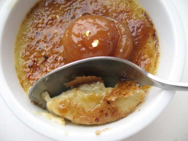 Gnde 3-4 meyve yemenin salmz asndan yeterli olacan hatrlarsak bu miktarn zerine kmayacak ekilde meyve tketimimizi tam da mevsimiyken elbette zmden yana yapabiliriz