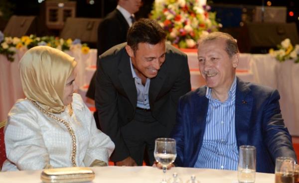 Ak Parti'nin iftarna nl akn