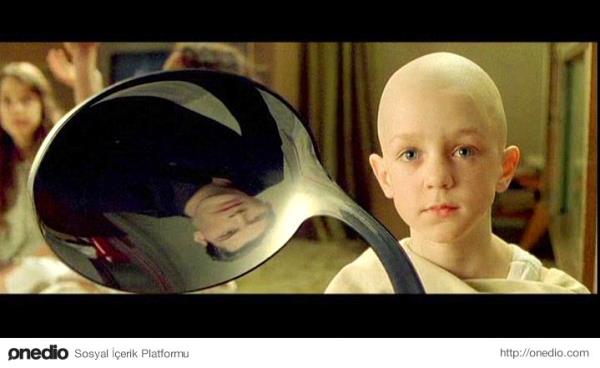 1. Matrix'deki Kakl ocuk (1999)