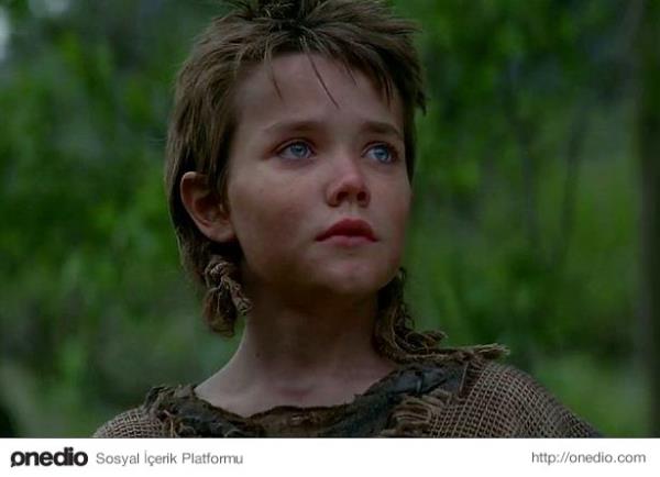 25. Braveheart (Cesur Yrek) filminde Mel Gibson'n oynad William Wallace'n ocukluu (1995)