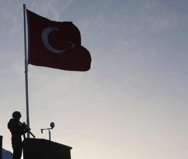 Trkiye&#8217;nin &#8220;mahrumiyet blgesi&#8221; olarak nitelendirilen kesindeki taburda Mehmetie byk kentlerin pahal spor salonlarndaki fitness imknlarnn sunulabilmesi artc olduu kadar gururlandrc da.