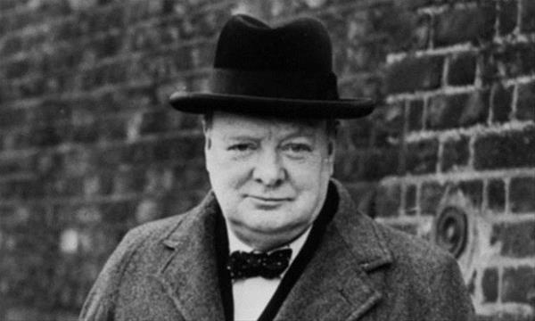 kinci gece gelebilirim, tabii oyununuz ikinci gece de oynarsa."