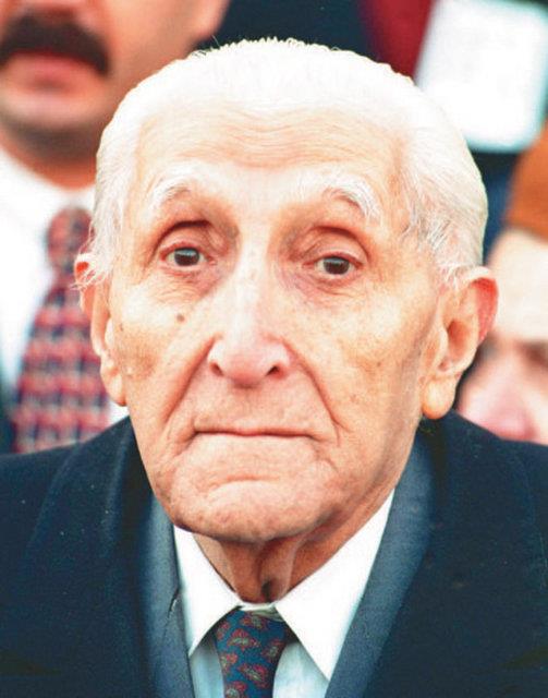 OSMAN BLKBAI: Erkekliimin zekatn versem sen bile erkek olursun