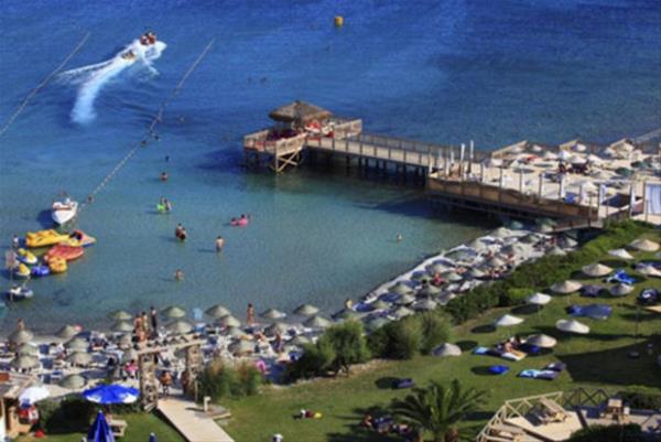 "Kbrs'n eekleri mehurdur, bir eek getirirseniz makbule geer paam" diyor.