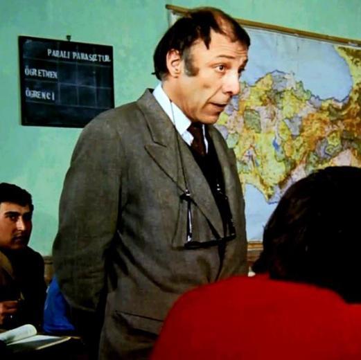 Seveni ok oluyor Mahmut Hoca fotoraflarn.. As ve az bulunurluu itibar ile kymetli bir karedir!..