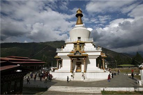 15-Butan lkenin milli geliri 2 milyar dolar. Borcun milli gelire oran yzde 89.