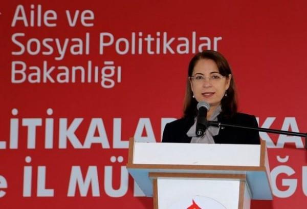 niversite: Ankara niversitesi Dil ve Tarih-Corafya Fakltesi Trk Dili ve Edebiyat Blm Yksek Lisans: Ankara niversitesi Dil ve Tarih-Corafya Fakltesi Trk Dili ve Edebiyat Blm