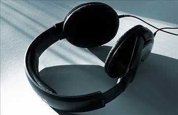 Uzmanlar, dinlemelere kar telefonunuzu srekli olarak format atmanz gerektiini sylyor.