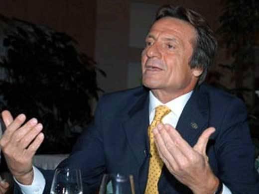 10 Ahmet Nazif Zorlu, Zorlu<br>  2013:14<br>    2015:31