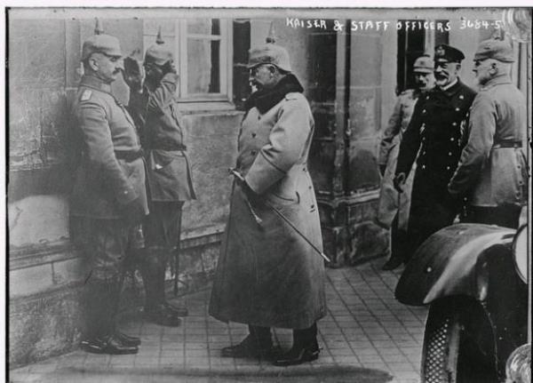 1860-1930 yllar arasnda ekilen fotoraflar ierisinde Osmanl corafyasna ilikin olanlar da bulunuyor.