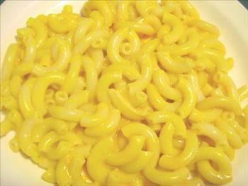 Makarnanz souk suyun altndan geirmeniz gereken yegne zaman onu souk olarak servis yapacanz zamandr. Ya da zerine kaynar bir sos dkp annda servis yapacanz zamandr. O zaman piirme srecini durdurmak iin souk suyun altnda gezdirin ve suyunu iyice szn.