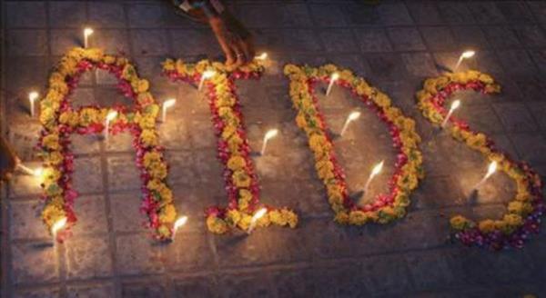 HIV virs ilk kez 1930 ylnda kefedildi<br>  AIDS hastalna yol aan HIV virs, 1930 ylnda Kongo'da empanzeler zerinde aratrmalar yapan bir grup bilim adam tarafndan kefedildi