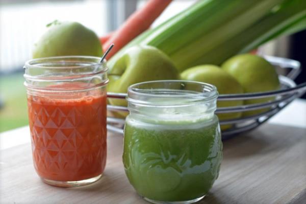 Sulandrn: Siz ya da ocuunuz gnde bir bardaktan daha fazla meyve suyu imek istiyorsanz, meyve suyunu sulandrmay deneyin. Su ya da maden suyu ile meyve suyunu kartrmak her porsiyondaki kalori miktarn drmek demektir. Bir bardak saf meyve suyu yerine 2-3 bardak sulandrlm meyve suyu iebilirsiniz.