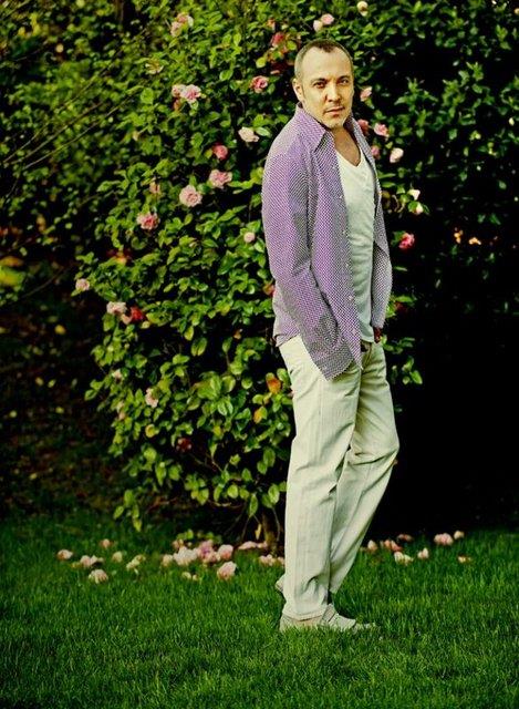 My Pavyon adl gece kulbnn sahibi.