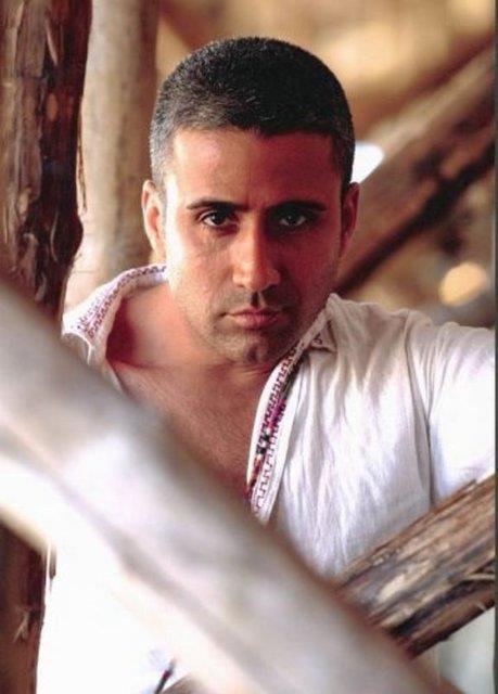 Byk kazan elde eden sanat, elde ettii krn tamamn bu kez Facebook'a yatryor...