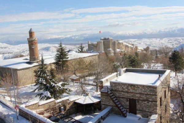 Elaz  <br>  &#8203;Milletvekili says: 4