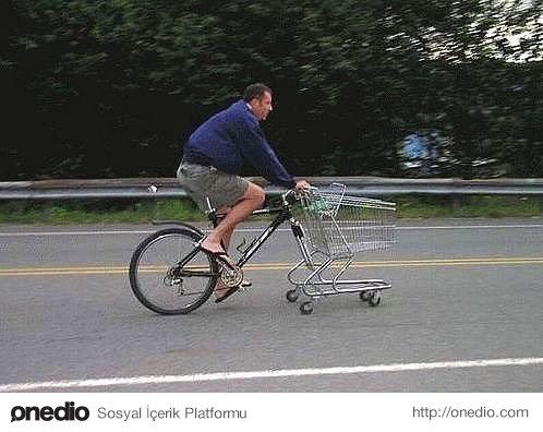 3. "Hem alveriimi yapyorum hem bisikletimi sryorum"