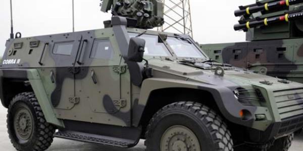 Cobra 2, stn hareket kabiliyeti ve 9 personel tama kapasitesinin yannda personele salad yksek koruma, ate gc ve grev ekipmanlar ile askeri uygulamalar iin ideal. Cobra 2, en zorlu arazi ve iklim koullarnda stn performans salar.&#8203;&#8203;