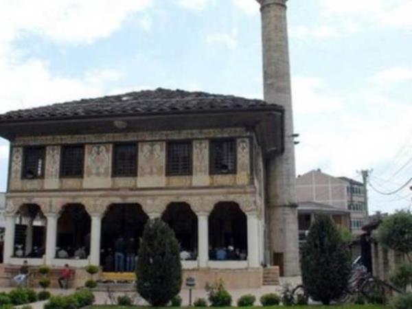 Alaca Camii