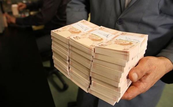 Peki ya HDP? Yeni demokratikleme paketine gre artk yzde 3'n zerinde oy alan siyasi partilere Hazine'den yardm yaplmas gerekiyor.