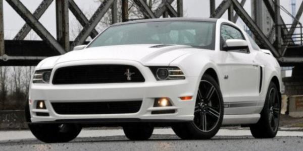 Ford Mustang 2013