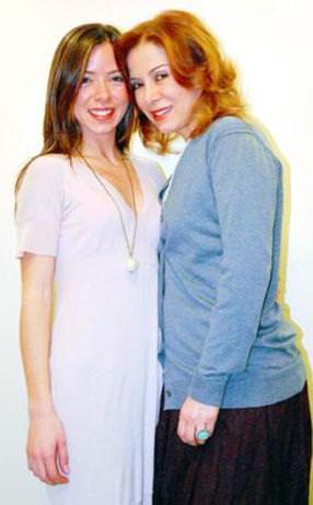 Olcay bir dizide annesinin genliini canlandrd.