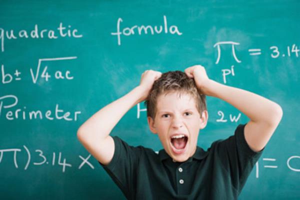 Hareketlerinde bir kordinasyon bozukluu dikkatinizi ekiyor mu?