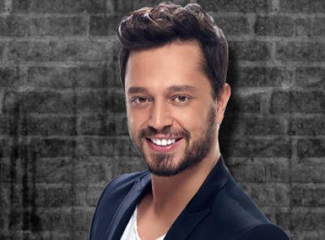 MURAT BOZ- HALEN RENC<br>    stanbul Teknik niversitesi Trk Mzii Devlet Konservatuvar rencisi. &#8220; O Ses Trkiye&#8221; yarmasnda jri yelii yaparak bir nevi hocalk unvan ald ama akademik camiada hl talebe....