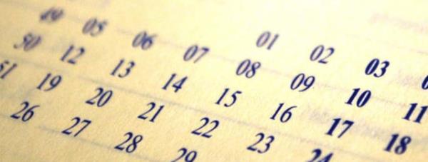 Avrupa dilleri, Arapa ve branice&#8217;ye baktmzda takvim aylarnn isimlerinin bizim kullandklarmzla ve birbirleri ile ayn veya benzer olduunu gryoruz.