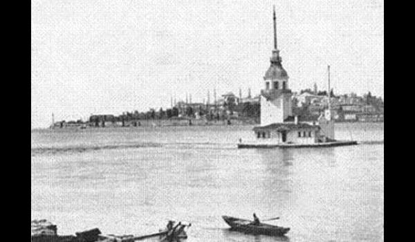 -Nasl bir kutlamayd?<br>  Haremaalar, baclar ilehane&#8217;de toplanr, boyunlarna sukaba takarak gruplar halinde tepeye trmanr, yabani ieklerden balarna talar, elenkler, bellerine kemerler, bileklerine bilezikler, kulaklarna kpeler rer, halkalar oluturup Habe trkleri syleyerek bayramlarn kutlarlard.