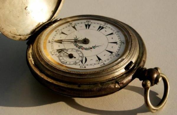 Kurmal kstekli saat...